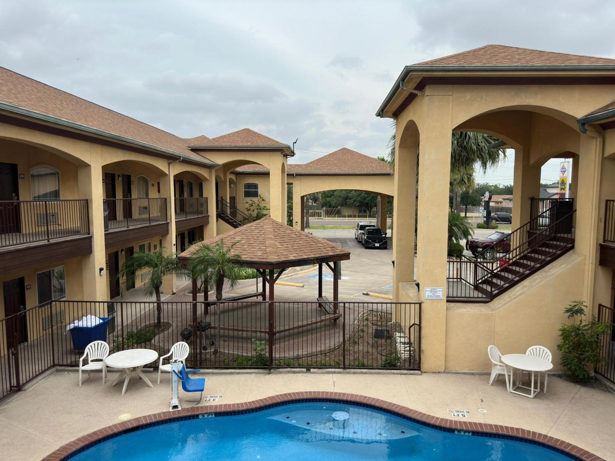Texas Inn And Suites Rgv إدينبورغ المظهر الخارجي الصورة