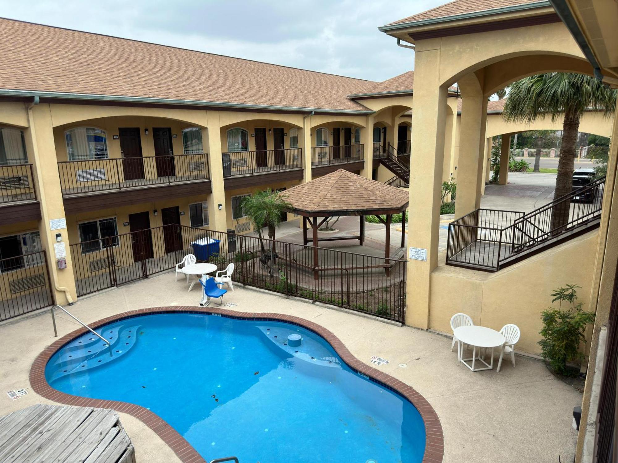Texas Inn And Suites Rgv إدينبورغ المظهر الخارجي الصورة